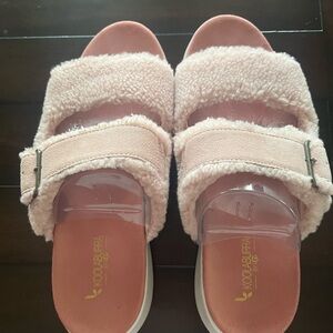 Koolaburra Women's Pink Plush Slippers